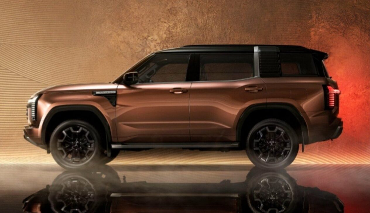 Mitsubishi Pajero - Divulgação/Mitsubishi