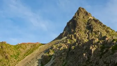 Monte Yarigatake - rock ptarmigan/Shutterstock.com