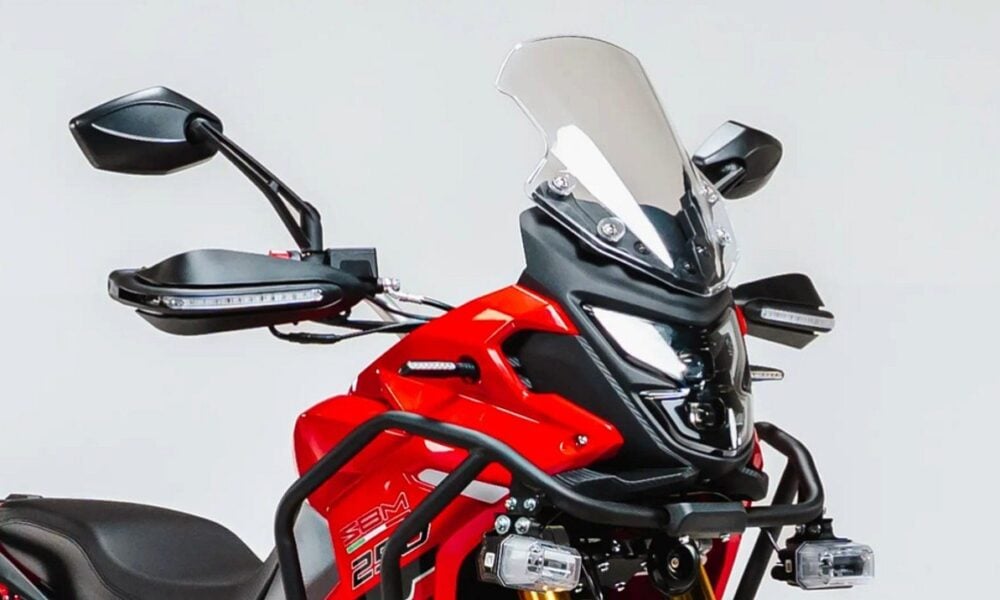 Shineray SBM 250T tem troca de escapamento oferecida por lojas de BH