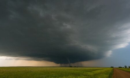 Nuvens, tempestade - Capturing Adventure/shutterstock.com