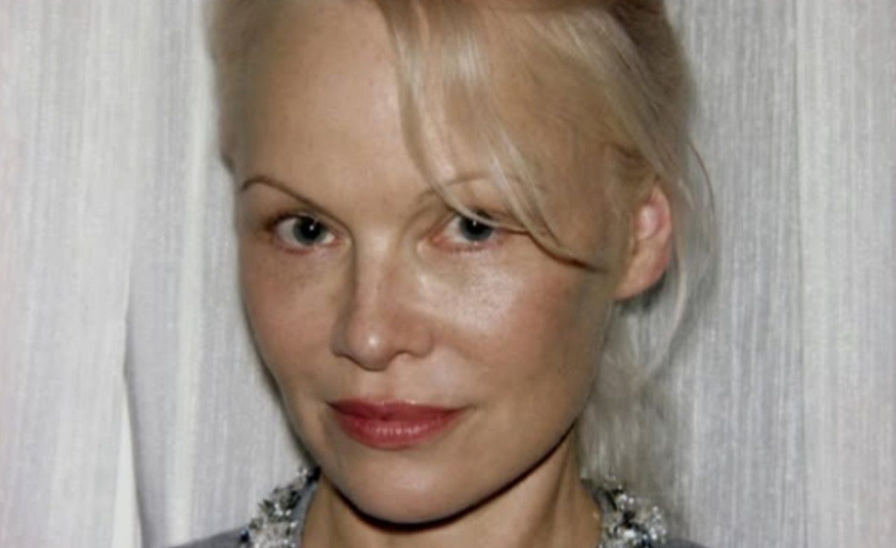 Doctor gave Pamela Anderson 10 years to live with hepatitis C