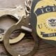 Polícia ICE, EUA - Mehaniq / Shutterstock.com
