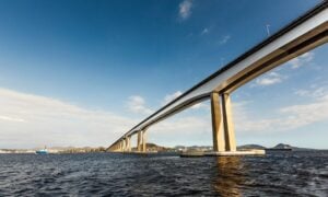 Ponte Rio-Niter&oacute;i - MaFelipe/Istock.com