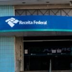 Receita Federal - Alf Ribeiro /Shutterstock.com