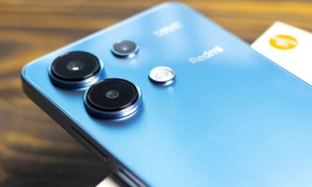 Redmi Note - Only_NewPhoto / Shutterstock.com