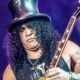 Slash - Zamrznuti tonovi/Shutterstock.com