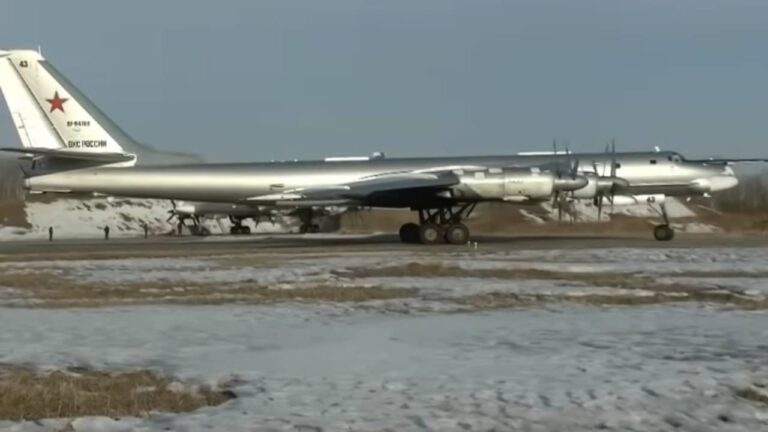 Tupolev Tu-95 - Reprodução/YouTube