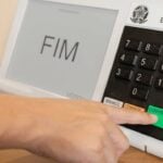 Urna eletrônica, Votação - Marcio Binow Da Silva/ istockphoto.com