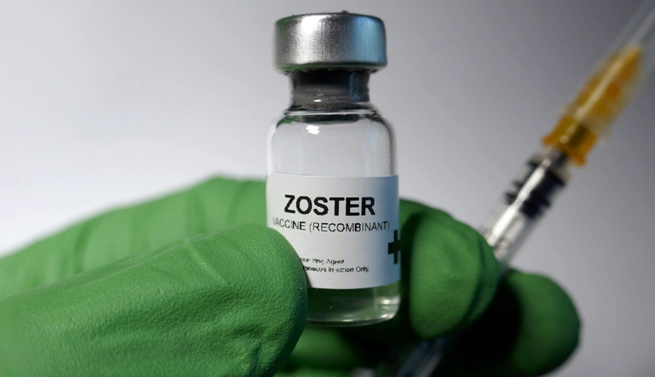 Vacina contra herpes-zóster - Hailshadow/ Istockphoto.com