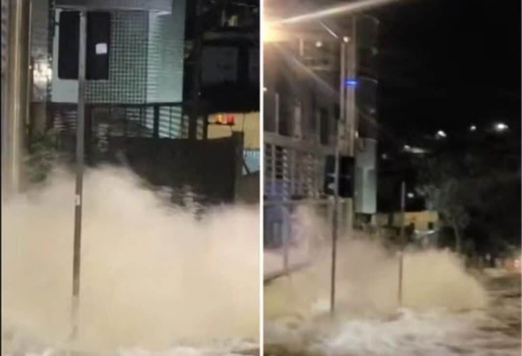 Vazamento de água abre cratera e alaga rua no Barreiro, em BH. — Foto: Redes sociais