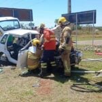 Acidente com colisão frontal deixa vítimas presas às ferragens na BR-251 - Reprodução/CBMDF