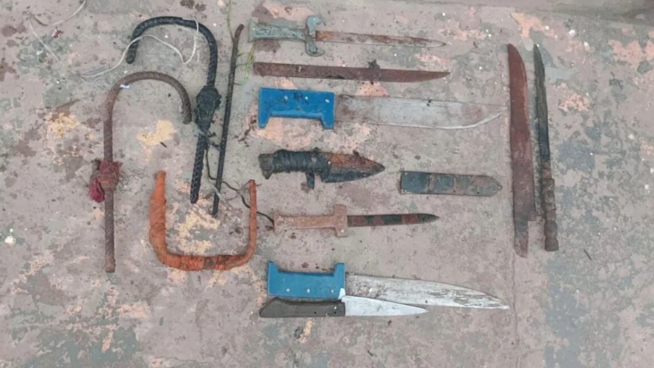Agentes penais apreendem ganchos e armas e evitam fuga em no presídio de Rio Branco - Instagram/iapenac.oficial