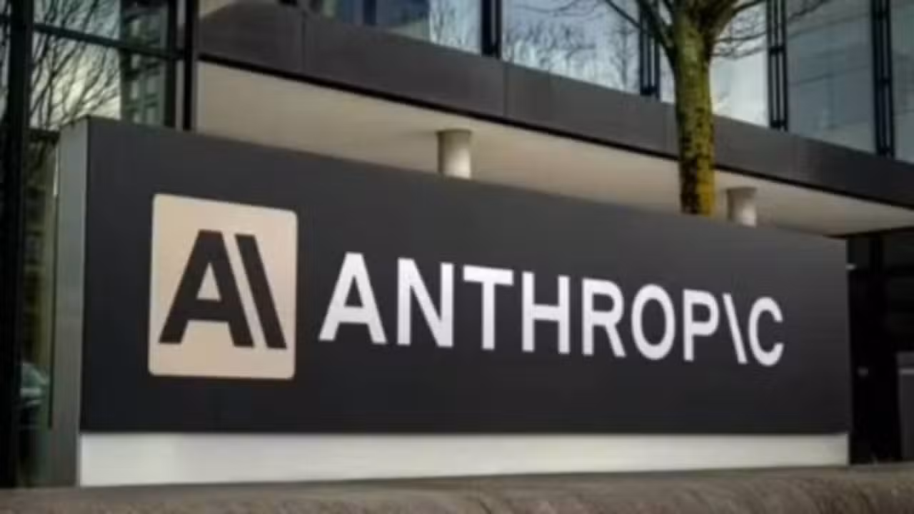 Anthropic 1 - gguy / Shutterstock.com