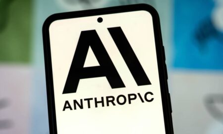 Anthropic - gguy / Shutterstock.com