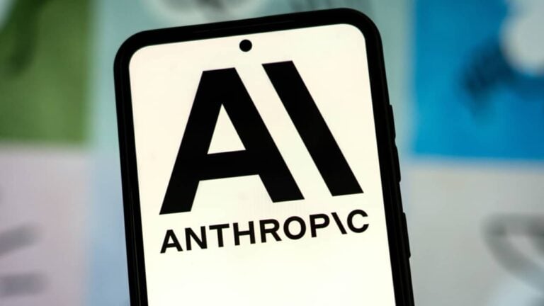 Anthropic - gguy / Shutterstock.com
