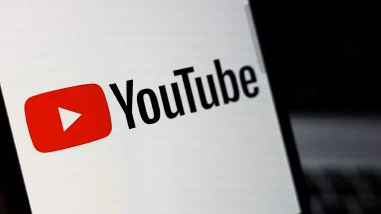 aplicativo YouTube - daily_creativity / Shutterstock.com