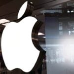 Apple - onapalmtree / Shutterstock.com