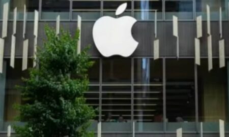 Apple Store 1 - winhorse/ istockphoto.com