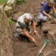 Arqueologia, escavação - PJ photography / shutterstock.com
