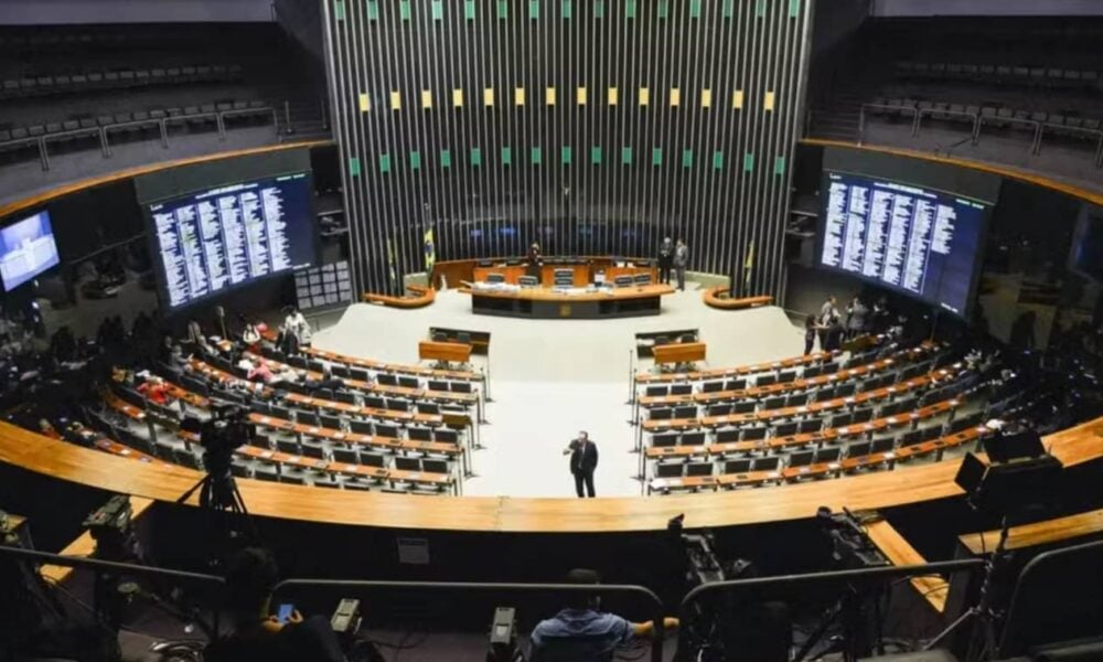 Câmara analisa proposta que cria crime de corrupção sistêmica