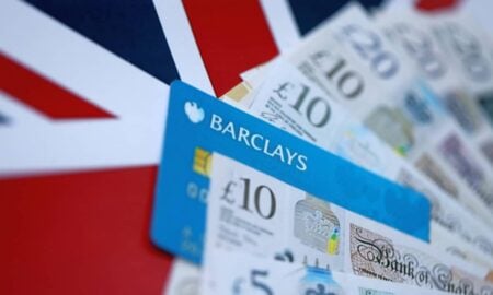 Barclays elimina 5 mil cargos de suporte e tecnologia até o fim de 2026