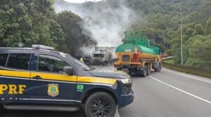 BR-376 interditada - Divulgação/PRF