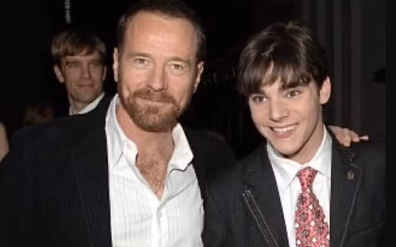 Bryan Cranston homenageia RJ Mitte após morte do ator no Texas