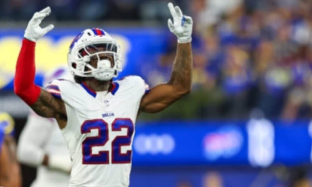 C.J. Gardner-Johnson, safety do Buffalo Bills, é suspenso pela NFL por cuspir em jogadores dos Raiders