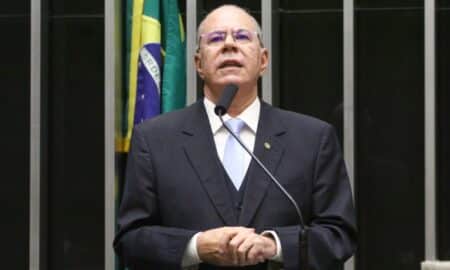 Hildo Rocha propôs cancelamento de incentivos fiscais do governo a empresas de infraestrutura para custear a medida no setor público
