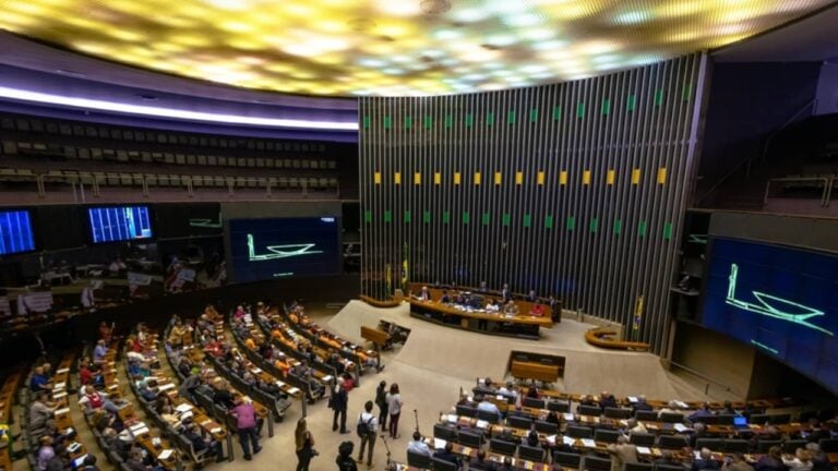 Câmara dos Deputados - Diego Grandi / Shutterstock.com