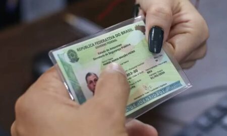 Carteira de Identidade Nacional: cronograma mantém validade do RG até 2032 e exige biometria no INSS