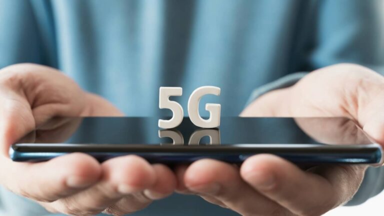Celular, 5G - Irina Velichkina/istockphoto.com