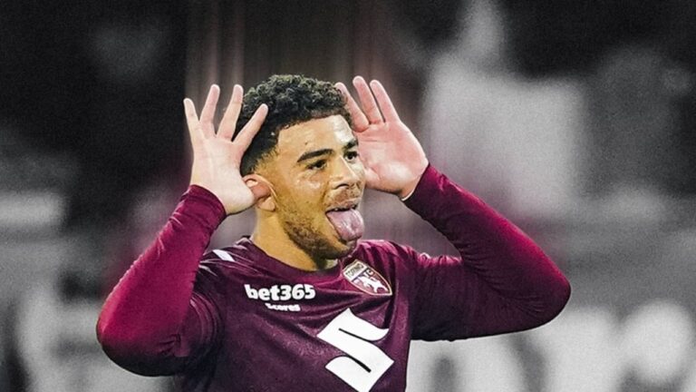 Ché Adams - Instagram/ torinofc1906