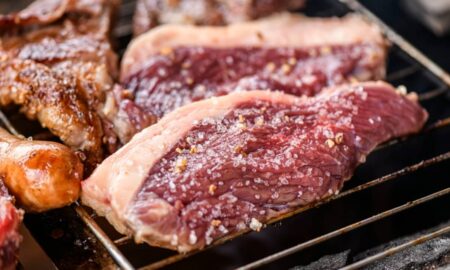 Churrasco, carne - cacio murilo de vasconcelos/ istockphoto.com