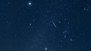 Chuvas de meteoros Orionídeas - cebergpicture/ istockphoto.com