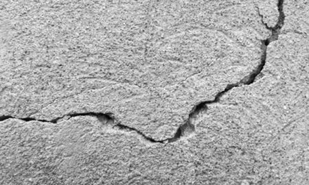 Concreto romano usa cal viva para fechar fissuras sozinho, diz MIT