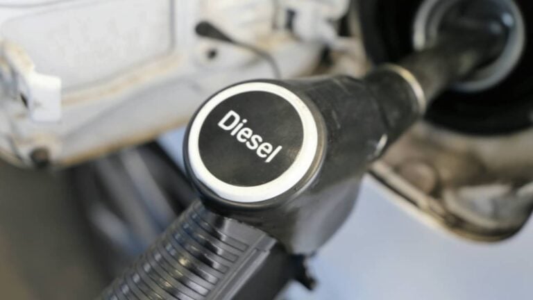 Diesel - U. J. Alexander/ istockphoto.com
