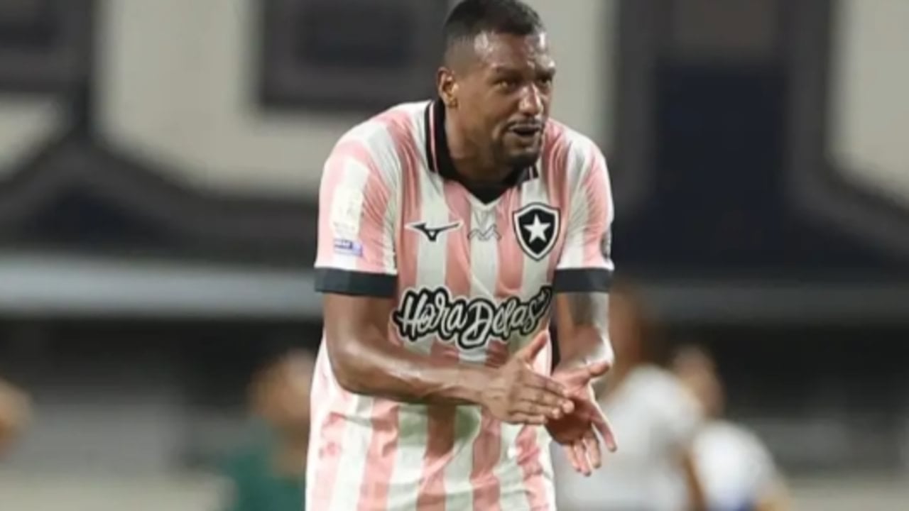 Edenilson - Vítor Silva/Botafogo