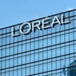 Edifício da corporação L'Oréal - Robert Way/shutterstock.com