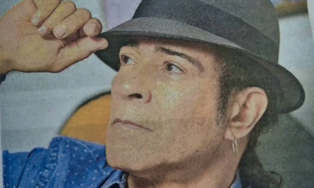 Aos 74 anos, Elymar Santos supera crise de hipertensão e celebra 40 anos de carreira no Rio de Janeiro