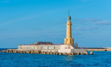Arqueólogos acham anel com imagem do Farol de Alexandria no Egito