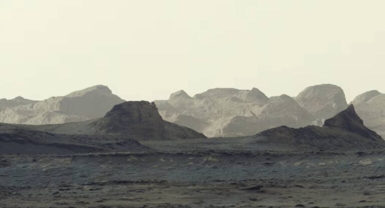 Foto panorâmica foi formada a partir de seis imagens individuais capturadas pelo Curiosity - NASA/JPL-Caltech/MSSS/Divulgação