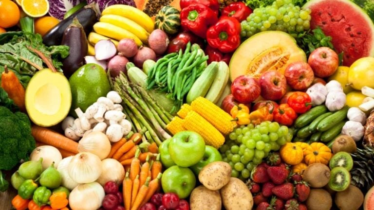 Frutas, legumes - arlosgaw/ istockphoto.com