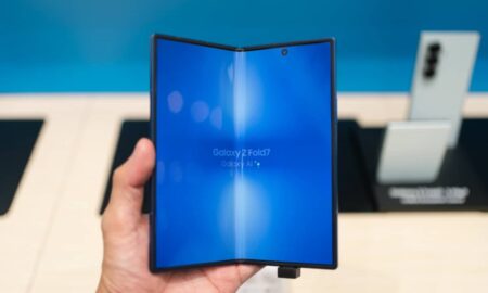 Galaxy Z Fold - umitc / Shutterstock.com