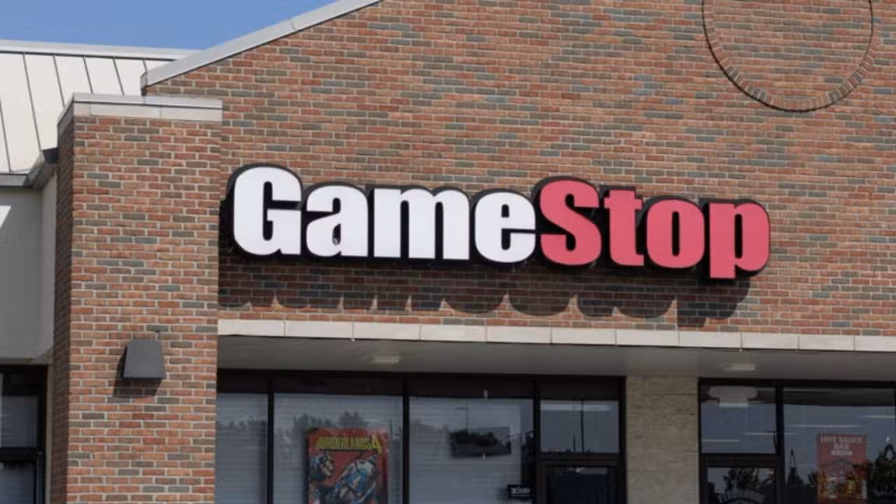 GameStop - Jonathan Weiss / Shutterstock.com