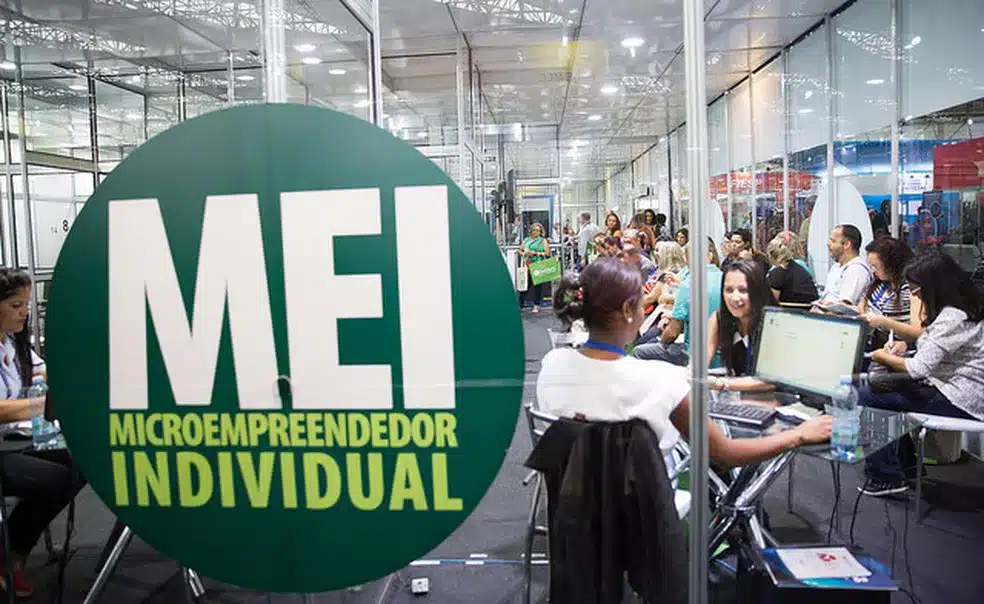 Enviado ao Congresso o projeto de apoio a trabalhadores por conta própria. Saiba mais
