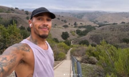 Lewis Hamilton compartilha mergulho, corrida e momentos com a cachorra Halo antes do GP dos EUA