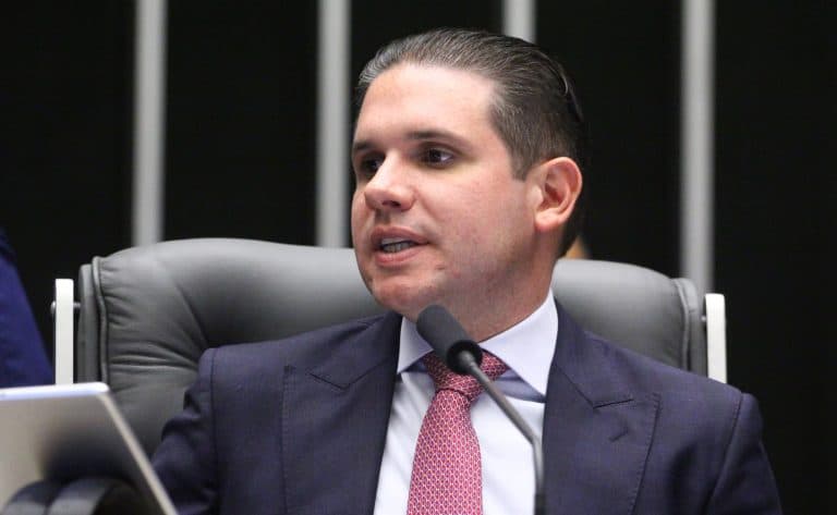 Hugo Motta em sessão do Plenário desta terça-feira