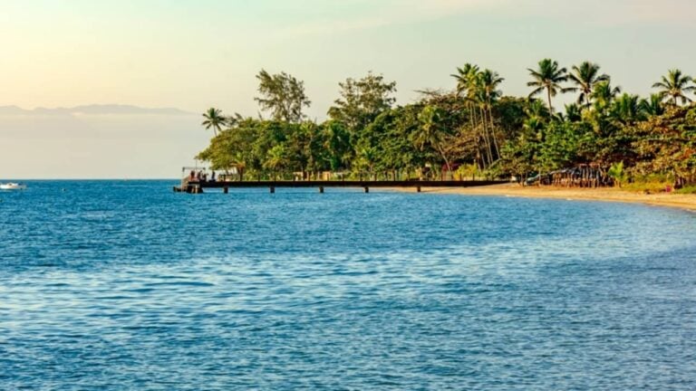Ilhabela - Fred S. Pinheiro - shutterstock.com