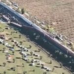 Imagens aéreas mostram vagões descarrilados - Guarda Civil / Divulgação